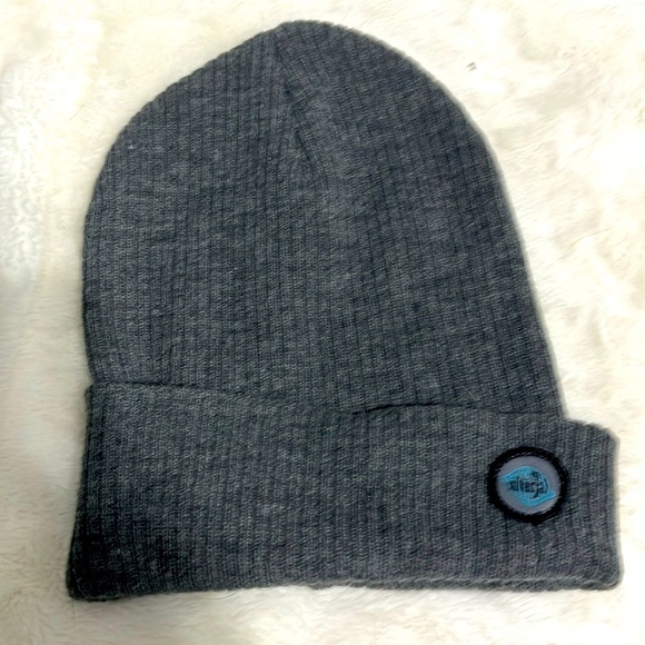 Men's Levi's super tad gray beanie - Picture 1 of 4